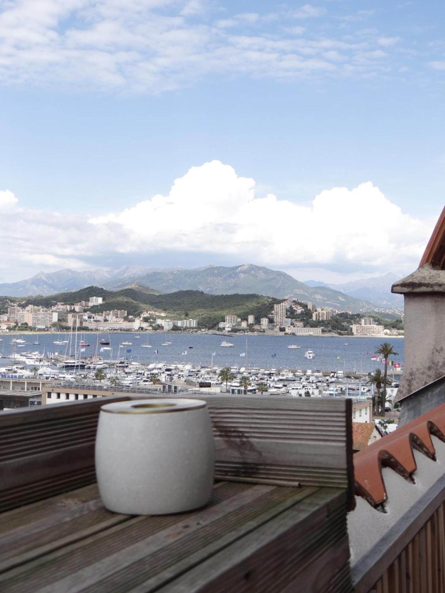 Mon Cocon Ajaccien Apartment Ajaccio  Exterior photo
